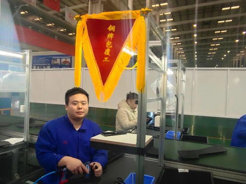 長沙制造部裝配車間包覆技能標(biāo)兵評比活動(dòng)與新材料技術(shù)推廣服務(wù)